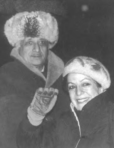 Елена Пономаренко В Разорванной Блузке – Цыганка Аза (1987)